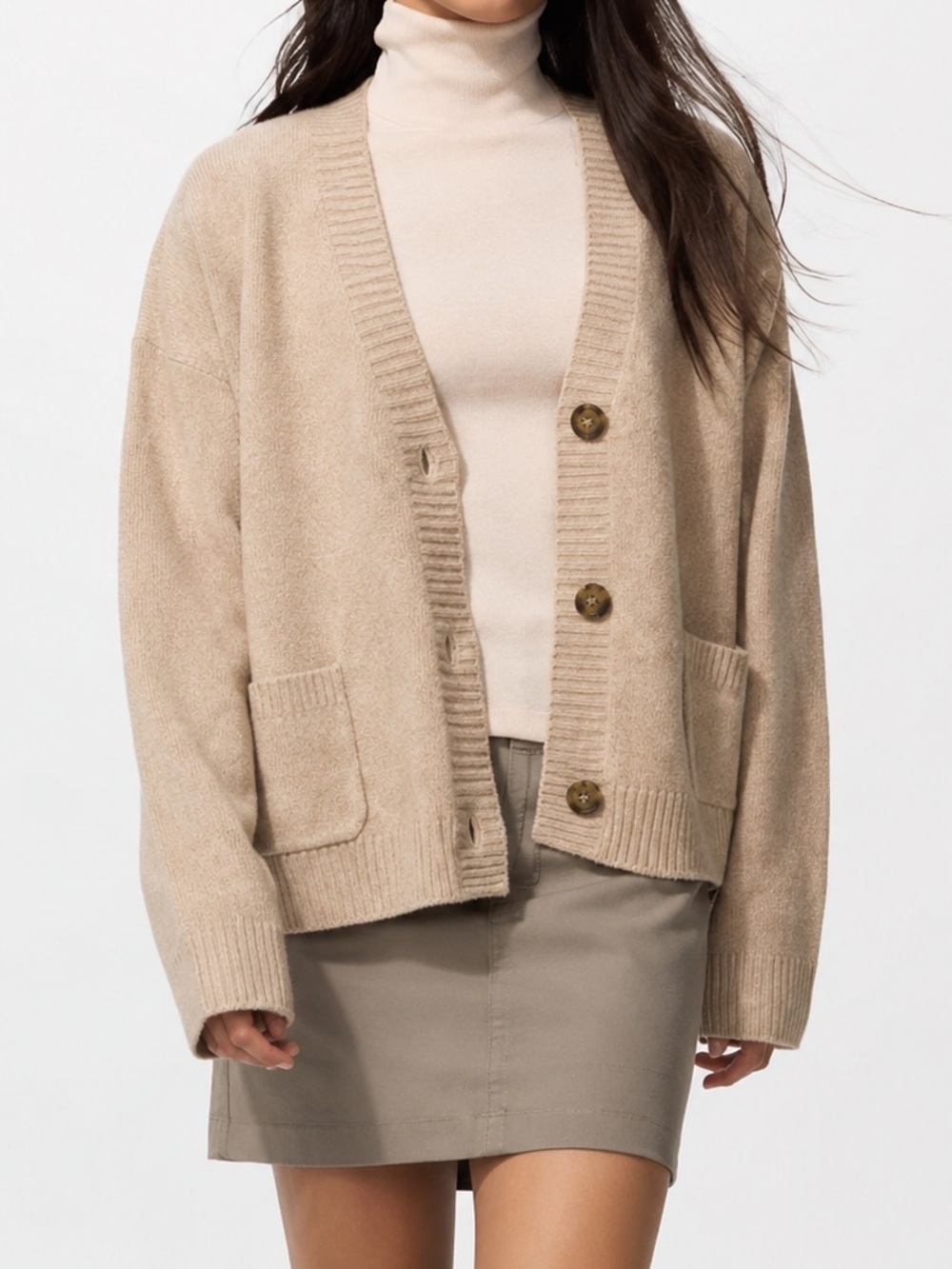 UNIQLO Souffle Yarn V-Neck Cardigan Beige S